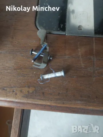 Машина Singer , снимка 6 - Шевни машини - 49150096