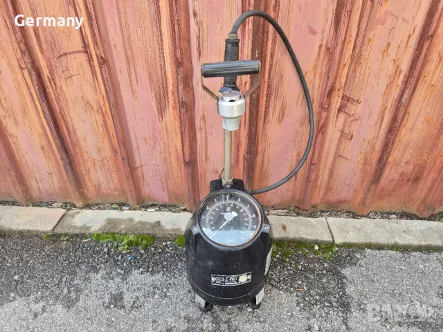 манометър със бутилка за помпене на гуми от компресор, снимка 2 - Други машини и части - 49923644