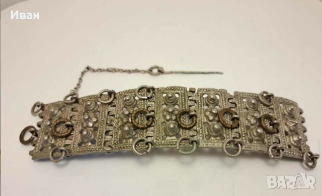 Възрожденска гривна 19-ти век , снимка 3 - Антикварни и старинни предмети - 44198924