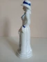 Порцеланова статуетка, снимка 3