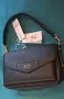 Оригинална дамска чанта Guess, снимка 4