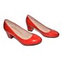 Дамски лачени обувки в червено среден ток