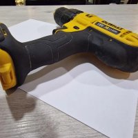 Бормашина-винтоверт DEWALT DCD776, снимка 3 - Винтоверти - 40855873