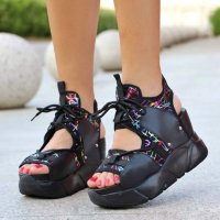 Стилни дамски сандали на платформа , снимка 2 - Сандали - 41758805