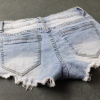 Miss Two S размер къси дънкови панталонки с метални елементи, снимка 5 - Къси панталони и бермуди - 41192261
