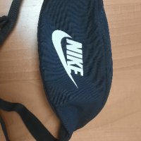 Nike-Чантичка за Кръста-Като Нова, снимка 8 - Чанти - 41587348
