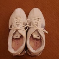 Оригинални, дамски маратонки Nike Shox, снимка 9 - Маратонки - 41664013