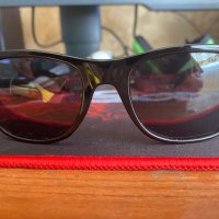 Слънчеви очила Polaroid , снимка 3 - Слънчеви и диоптрични очила - 42032942