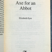 Elizabeth Eyre - Axe for an Abbot: An Italian Renaissance whodunit, снимка 4 - Художествена литература - 44673881