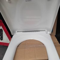 Duravit Happy D2 Germany Тоалетна седалка с плавно затваряне 0064590000 НОВА, снимка 8 - Други стоки за дома - 40504487