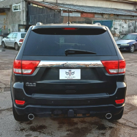 Jeep Grand Cherokee 5.7 V8 HEMI, снимка 13 - Автомобили и джипове - 44820658