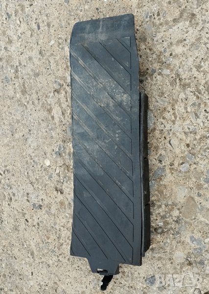 капачка за крак- мъртъв педал Audi A4 A5 Q5 - 8K1864777 , снимка 1