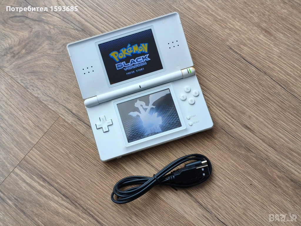 Хакнат Nintendo DS Lite с над 200 игри, снимка 1