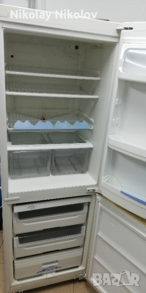 Рафтове и чекмеджета за хладилник Whirlpool combi, снимка 1