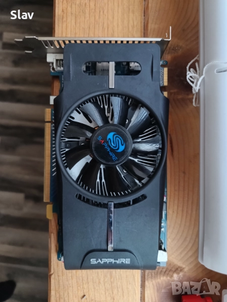 Видеокарти AMD Radeon HD 6770 и HD 7450, снимка 1