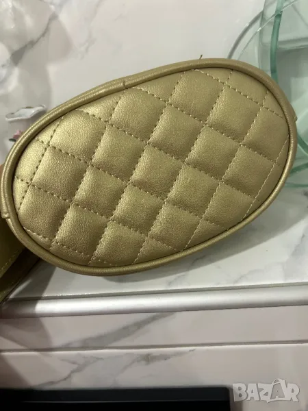 Дамска чанта Gold рамо/ кръст Швейцария, снимка 1