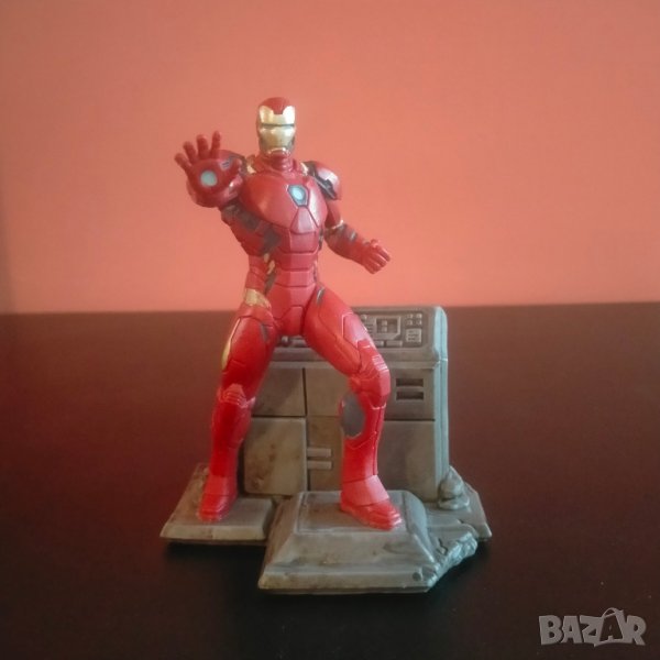 Колекционерска фигурка Schleich Marvel Iron Man Железният човек 21501 2016г , снимка 1