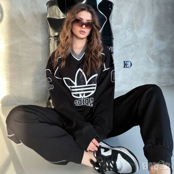дамски екипи Adidas , снимка 1