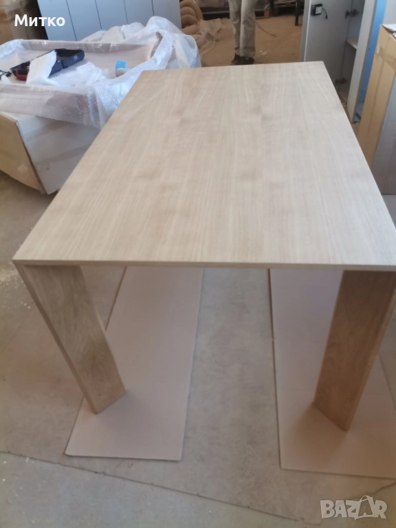 Маса , снимка 1