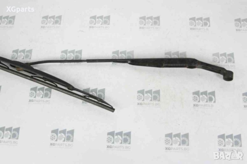 Ляво рамо чистачка за Toyota Previa II (2000-2006), снимка 1