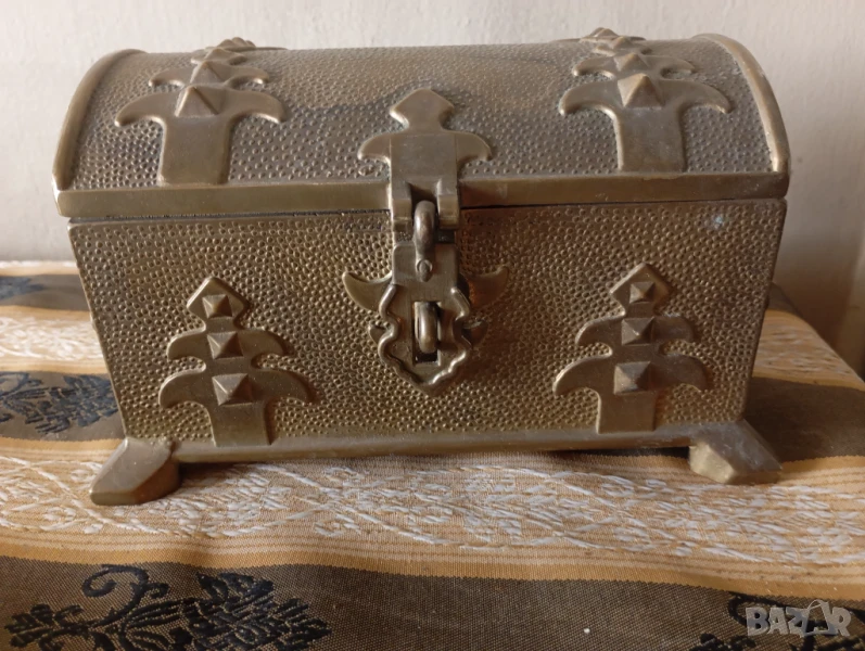 Кутия за бижута- ракла, снимка 1