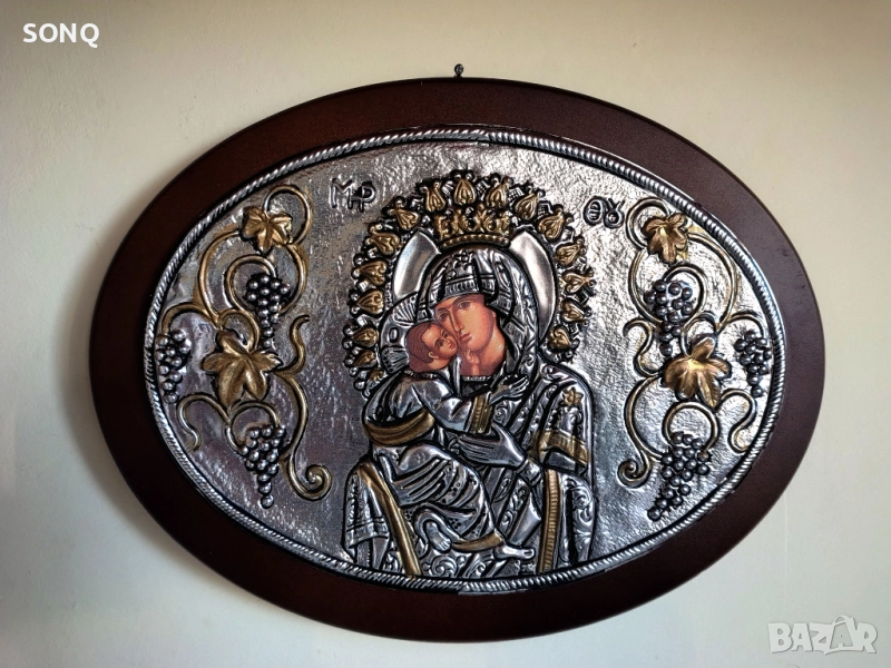 Страхотна Посребрена Икона На Божията Майка Със Младенеца, снимка 1