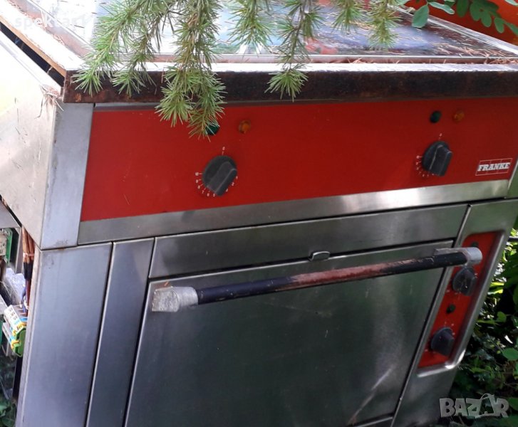 Професионална печка за кухня с керамичен плот и фурна хром-никел, снимка 1