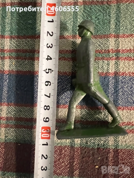 Фигура на метален еойник., снимка 1