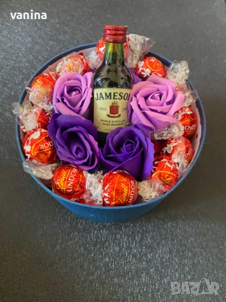 Елегантна,романтична и сладка кутия за любим човек, снимка 1