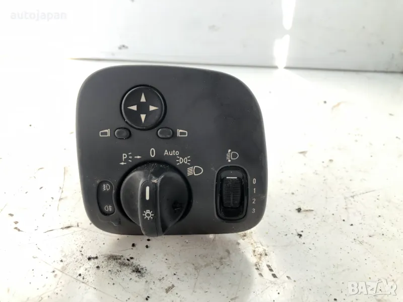 Ключ фарове Mercedes W203 C-class C180, снимка 1