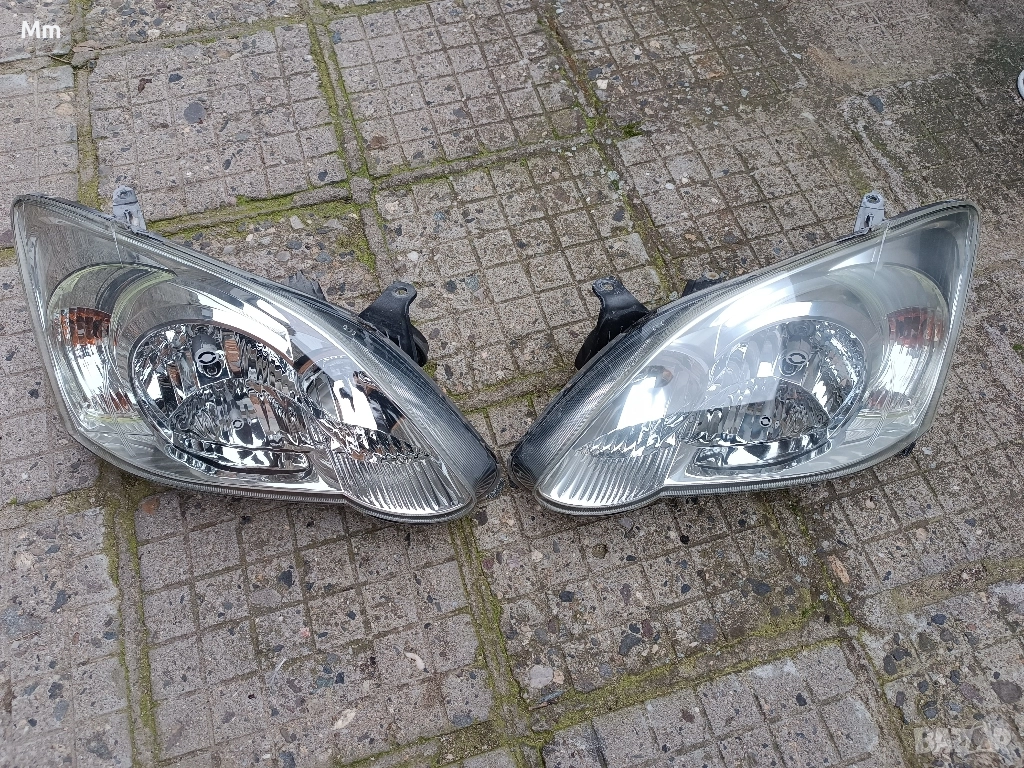 фарове тойота корола, снимка 1