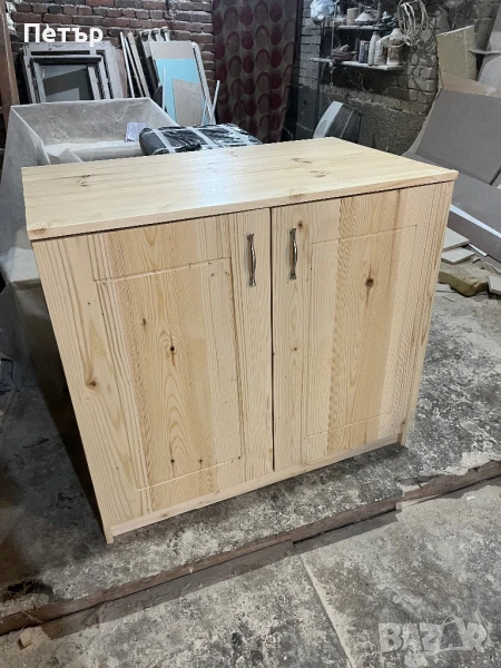 Шкаф с две врати от масив, снимка 1