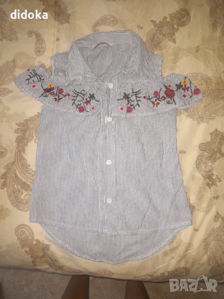 Красива риза с орнаменти цветя, снимка 1