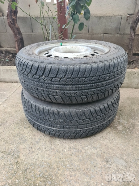 Гуми 2 бр зимни 14цола /60/185/ с джанти за w голф 3, снимка 1