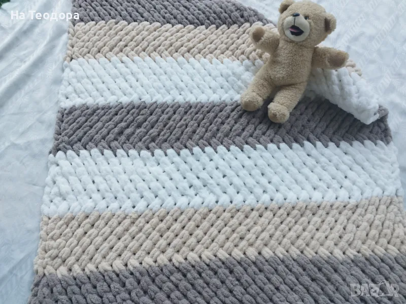 Ръчно плетено одеалце , снимка 1