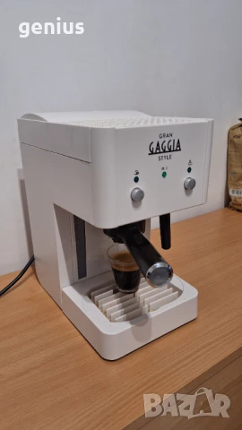 Кафемашина Гаджия Gran Gaggia Style, снимка 2 - Кафемашини - 51327959