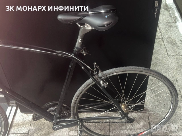 Шосеен велосипед Sirrus Specialized (хибриден/фитнес велосипед) 28 цола, снимка 3 - Велосипеди - 52908836