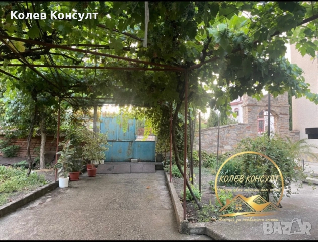 Двуетажна къща град Гълъбово, снимка 5 - Къщи - 53858123