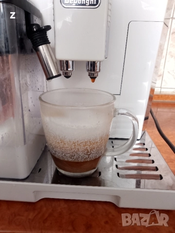 Делонги De'Longhi eletta cappuccino кафе автомат кафемашина капучино кана мляко, снимка 3 - Кафемашини - 52533739