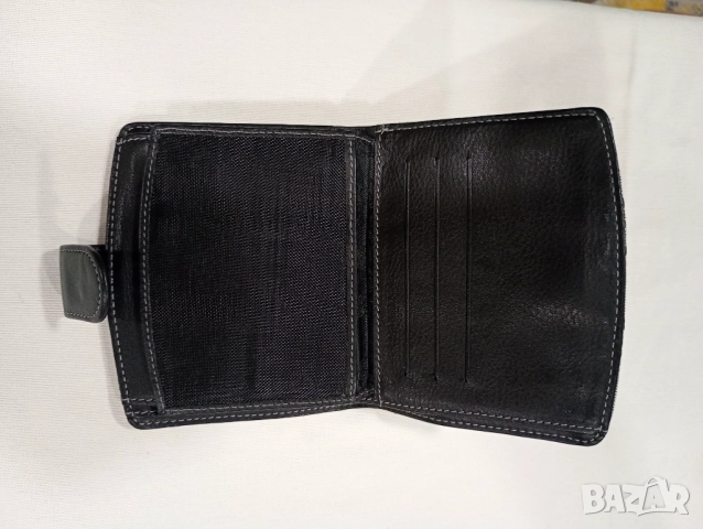 Joop дамско кожено портмоне 12,5 на 10,5 см, снимка 4 - Портфейли, портмонета - 52692959