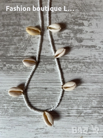 Бижу за талията с мъниста и мидички със златен синджир може да се ползва като гердан или гривна ❤️, снимка 4 - Гривни - 52390033