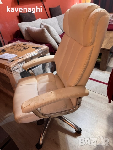 Продавам: Президентски офис стол - бяла кожа, снимка 4 - Столове - 52858852