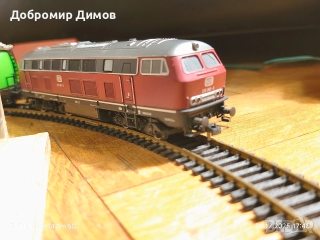 Дизелов локомотив BR215, снимка 3 - Колекции - 52926977
