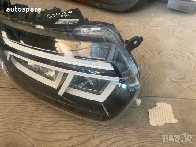 Оригинален десен фар Дачия Дьстар Dacia Duster Led. 22-24.  , снимка 4 - Части - 49631553