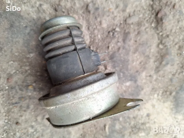 Крачна помпа за стъкломиещо устройство на ВАЗ 2101 , 2102, ВАЗ 2103, Жигула, Лада 1500!, снимка 3 - Части - 50433793