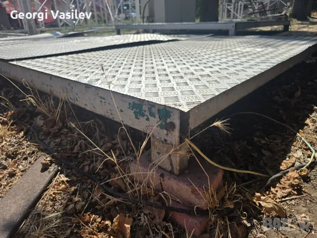 🛠️ Подиумни платформи с рифелована ламарина – 2бр. 2x2м, 1бр. 4x2м, снимка 5 - Тенекеджийски услуги - 56155927