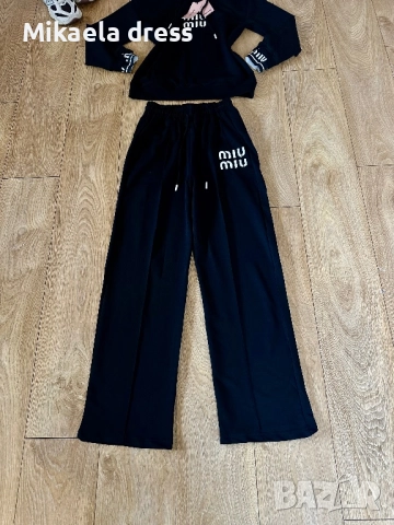 Разкошен ежедневен суперудобен сет Miu Miu.Много ефектно и удобно.С М Л размер, снимка 3 - Комплекти - 52286488