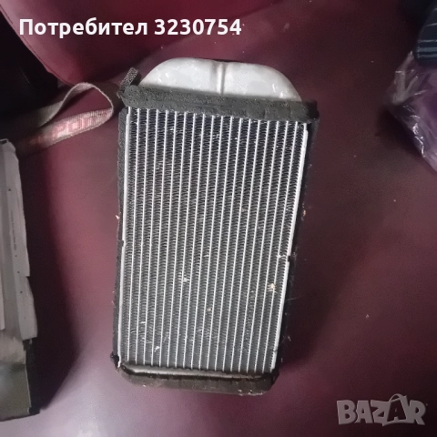 Радиаторче парно рав 4 2000г