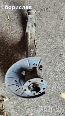 Десен шенкел за  audi q7 