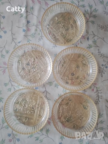 Пластмасови чинии, снимка 15 - Чинии - 41529646